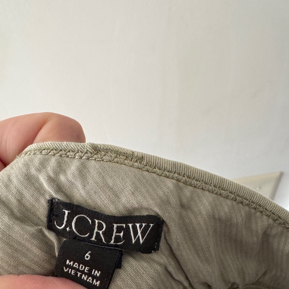 J. Crew Light Green‎ Khaki Women’s Chino Shorts Size 6 - Picture 4 of 5
